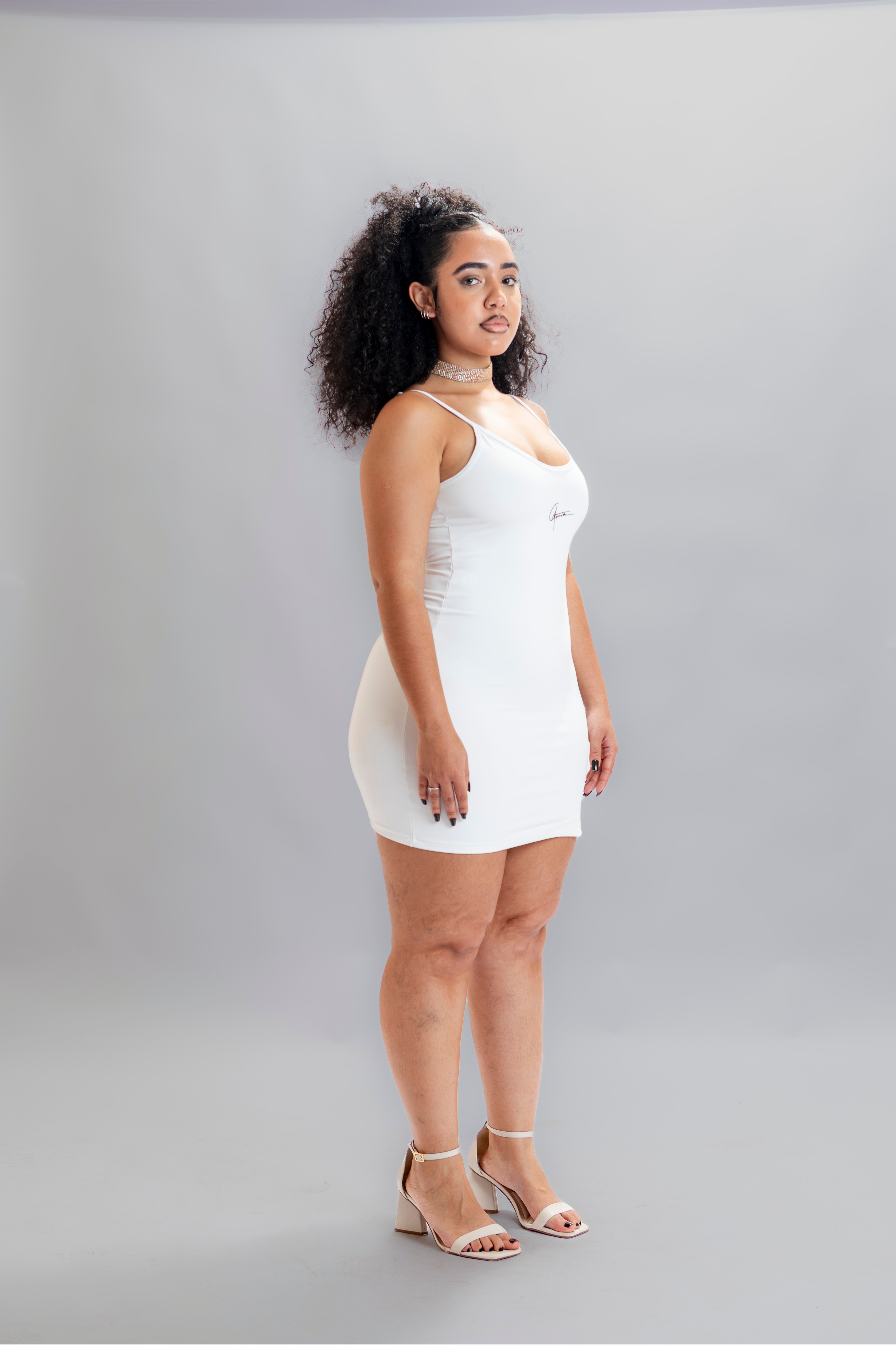 Vestido Curto Colado Agomide