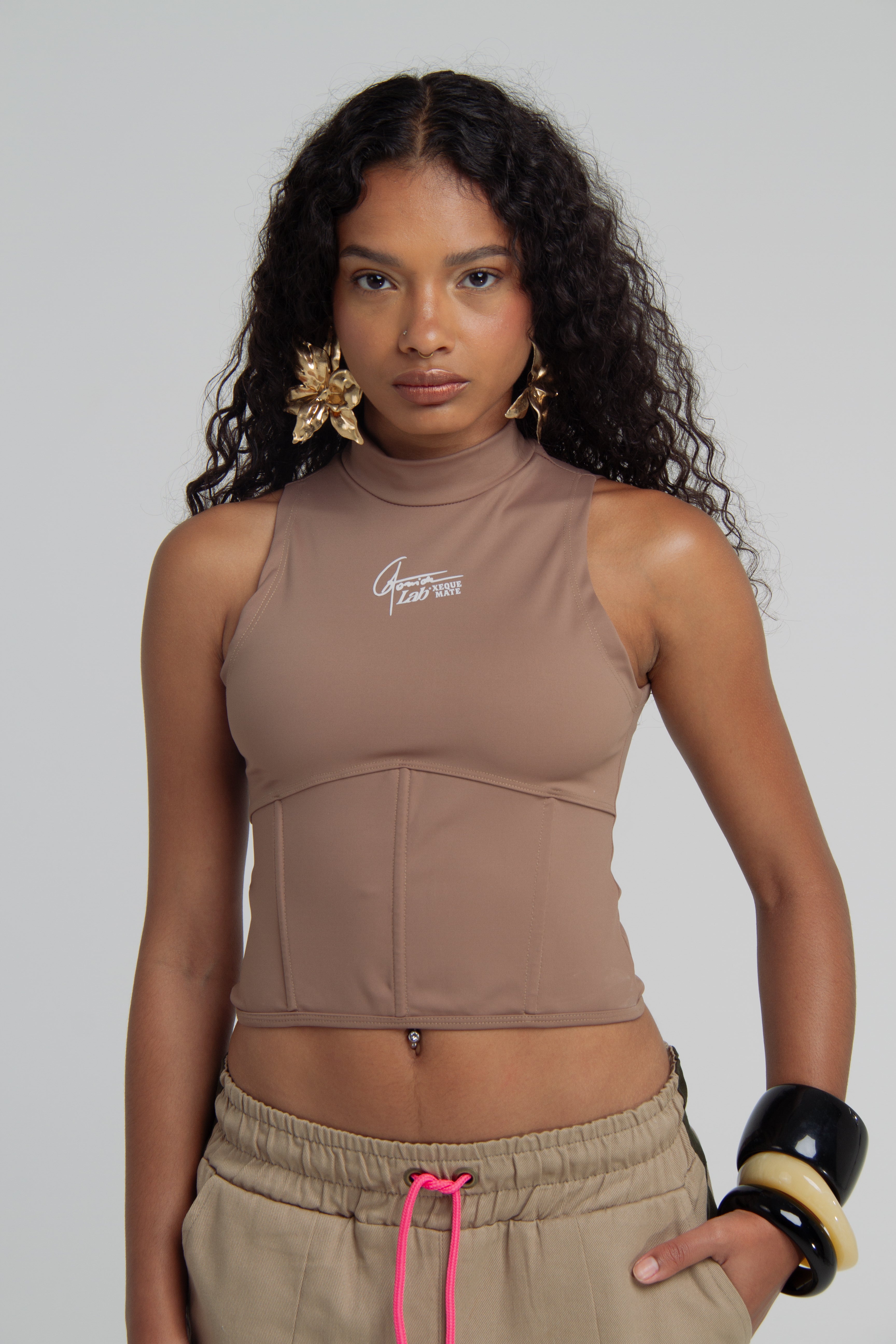 Cropped Corset Agomide e Lab Xeque Mate