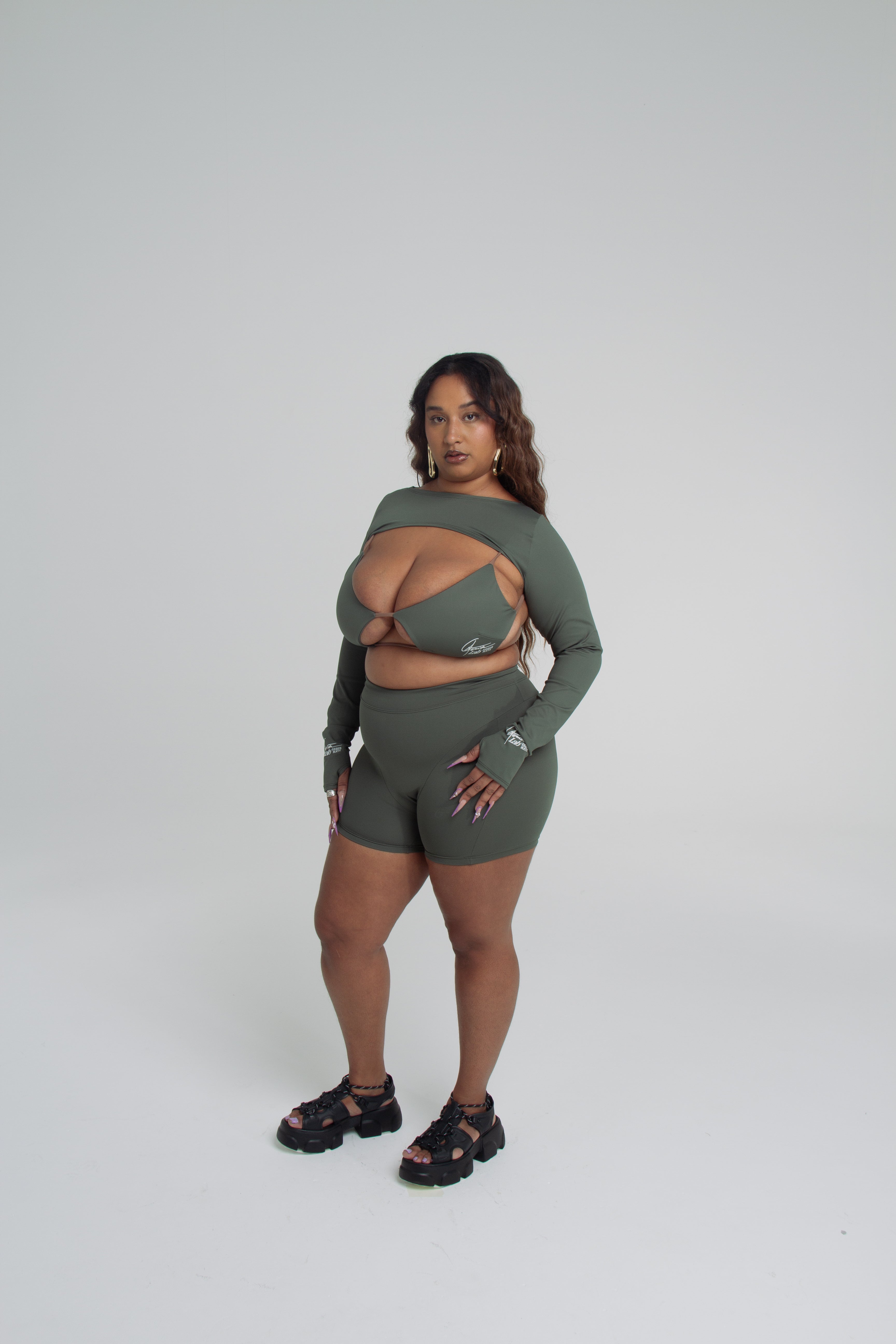 Short Biker Verde Agomide e Lab Xeque Mate