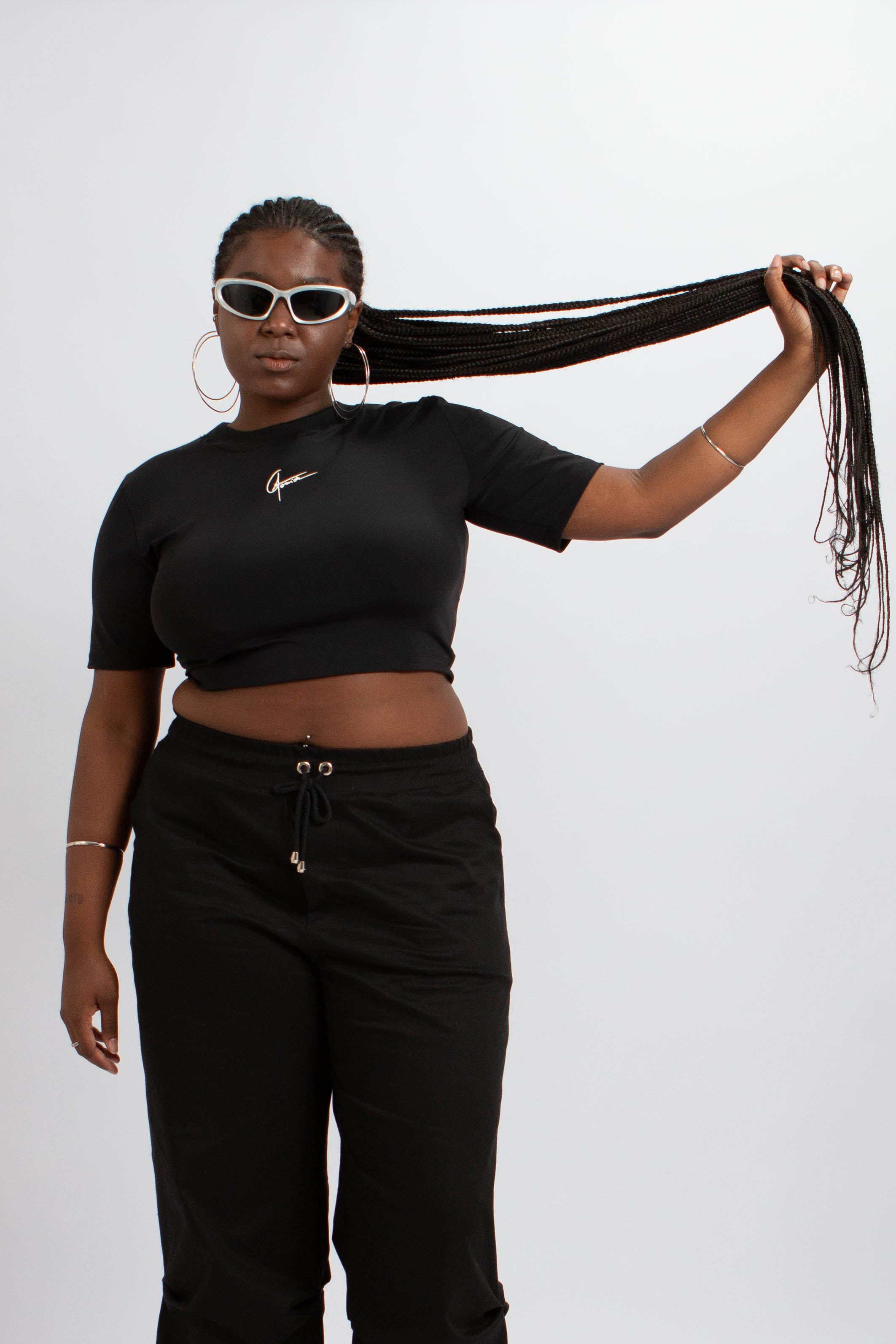 Camiseta Cropped Preta Agomide